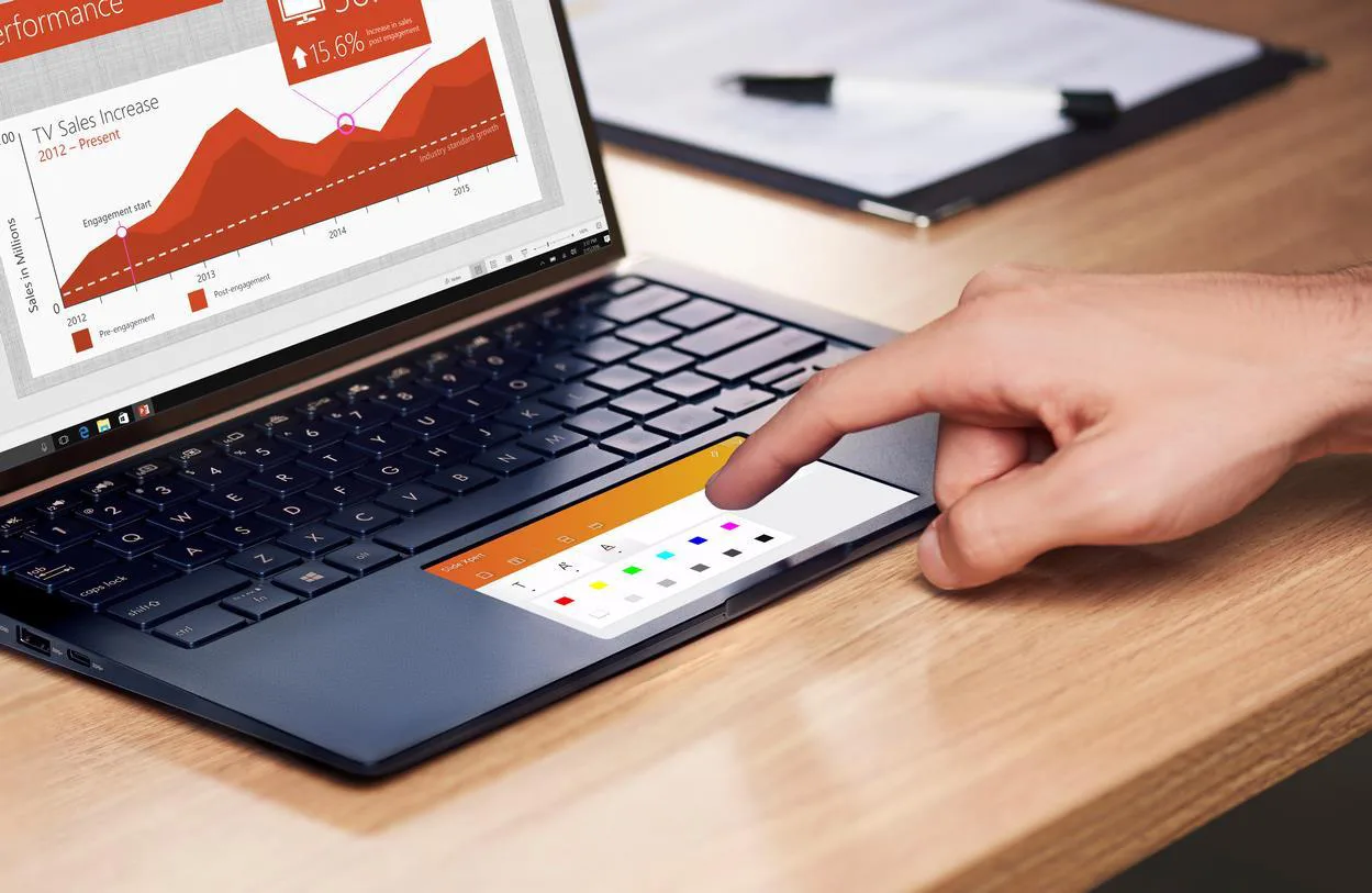 laptop ASUS ZenBook công nghệ chuột