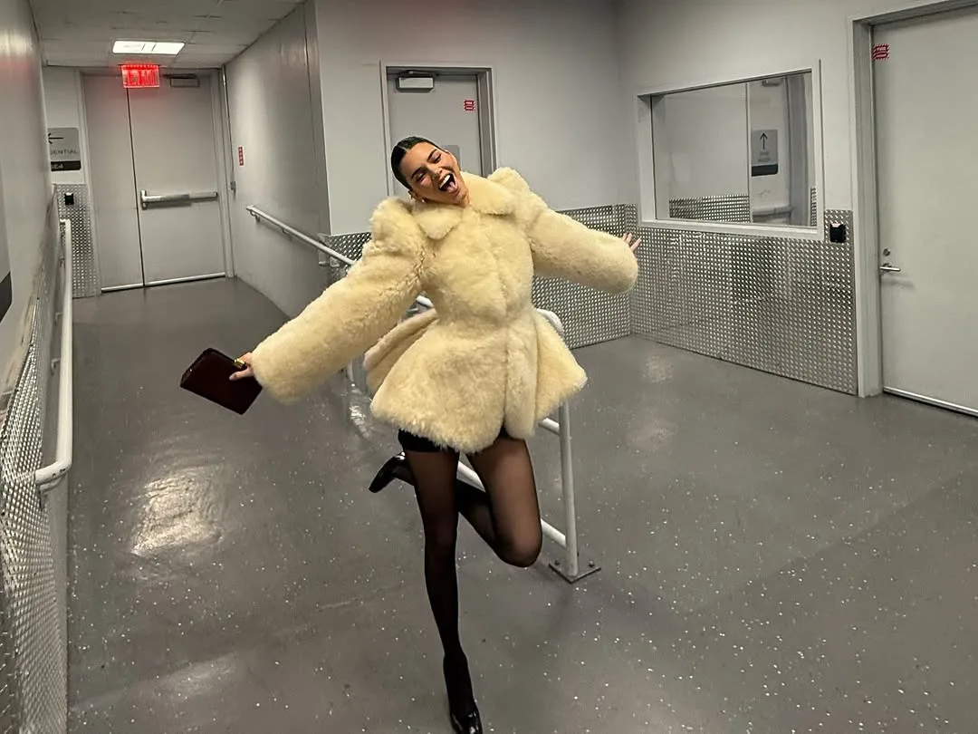 kendall jenner áo lông