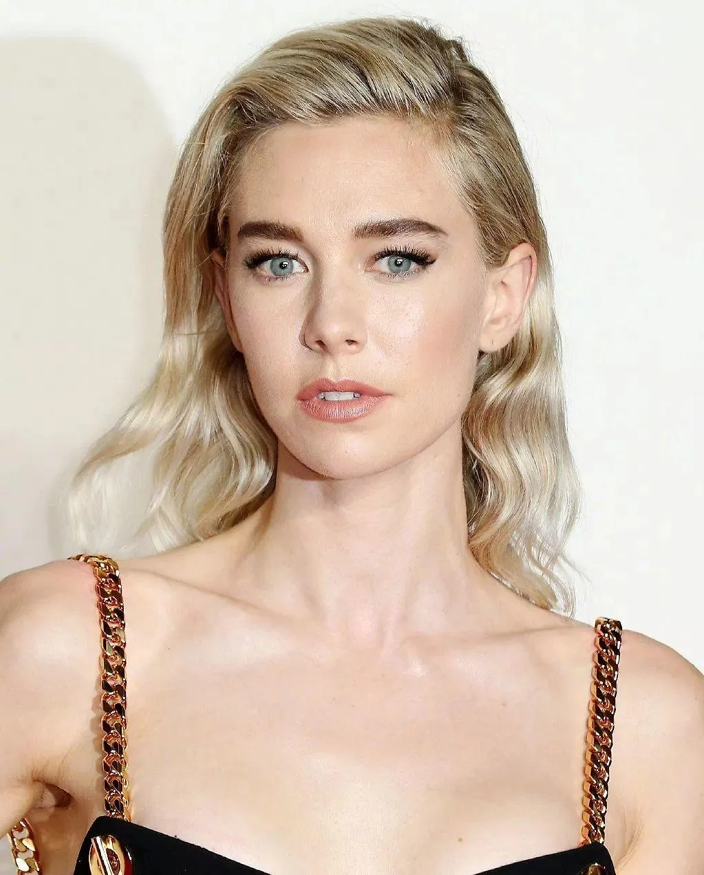 vanessa kirby 3
