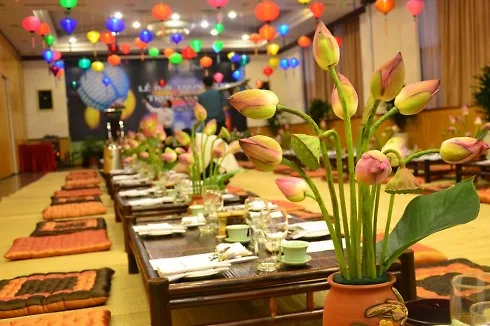 Le hoi Huyen thoai mua trang (2)