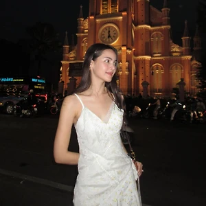 Best Fit Wins: “Nàng dâu mới” Yaya Urassaya rạng rỡ vi vu tại TP.HCM