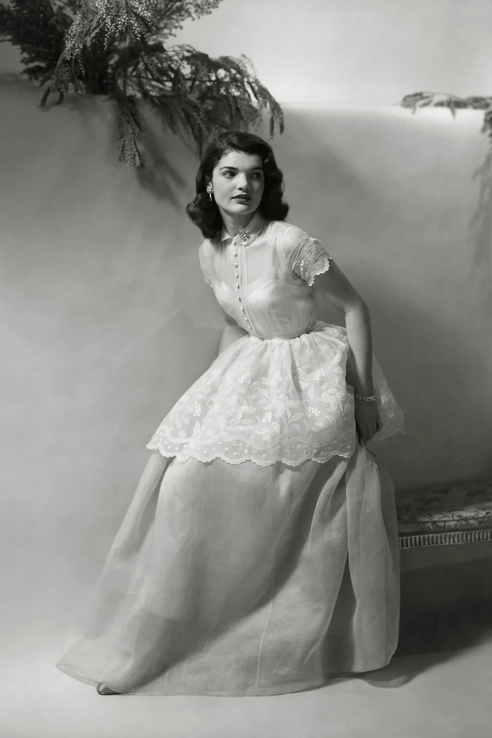 Đệ nhất Phu nhân Jackie Kennedy - biểu tượng thời trang Nhà Trắng sống mãi với thời gian 2 biểu tượng thời trang Jackie Kennedy 2