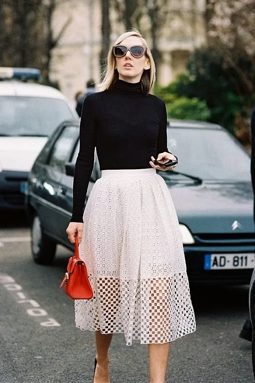 ELLE Style Calendar: Áo cổ lọ 5