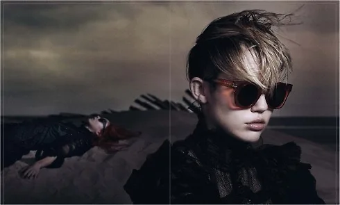 ellevn-marc-jacobs-xuan-he-2014-6