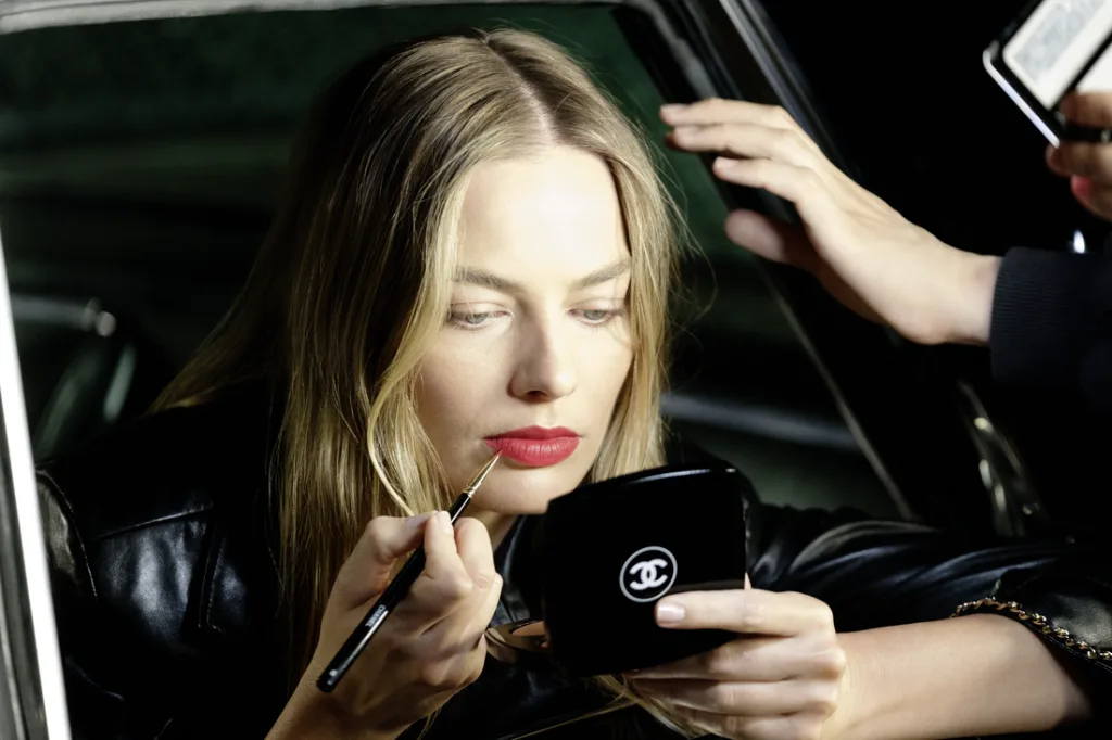 Chanel Margot Robbie