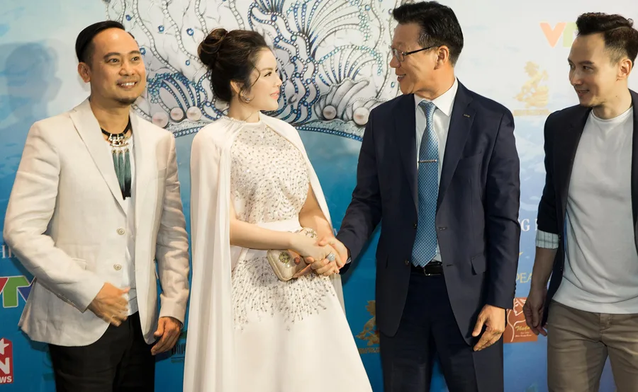 Lý Nhã Kỳ làm giám khảo tại cuộc thi Hoa hậu Đại dương 2017