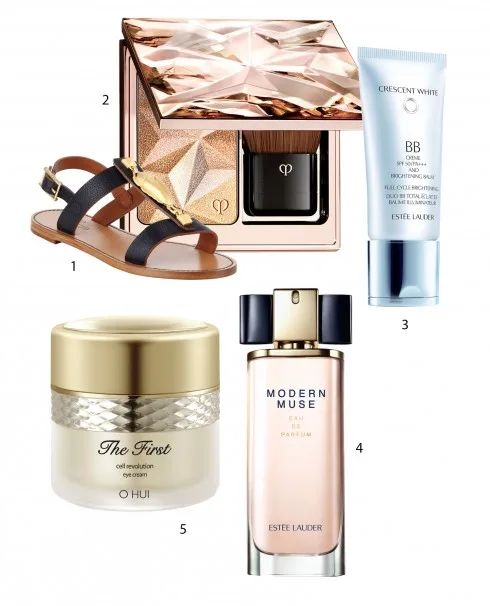 1.Dép sandals Valentino 2.Phấn bắt sáng Clé De Peau Beauté 3.Kem BB Cream Esteé Lauder 4.Nước hoa Modern Muse Esteé Lauder