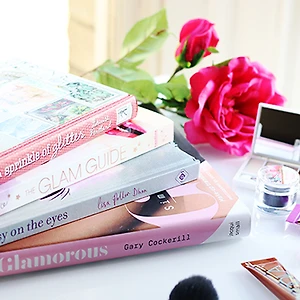 7 cuốn sách hướng dẫn làm đẹp phụ nữ nên tham khảo