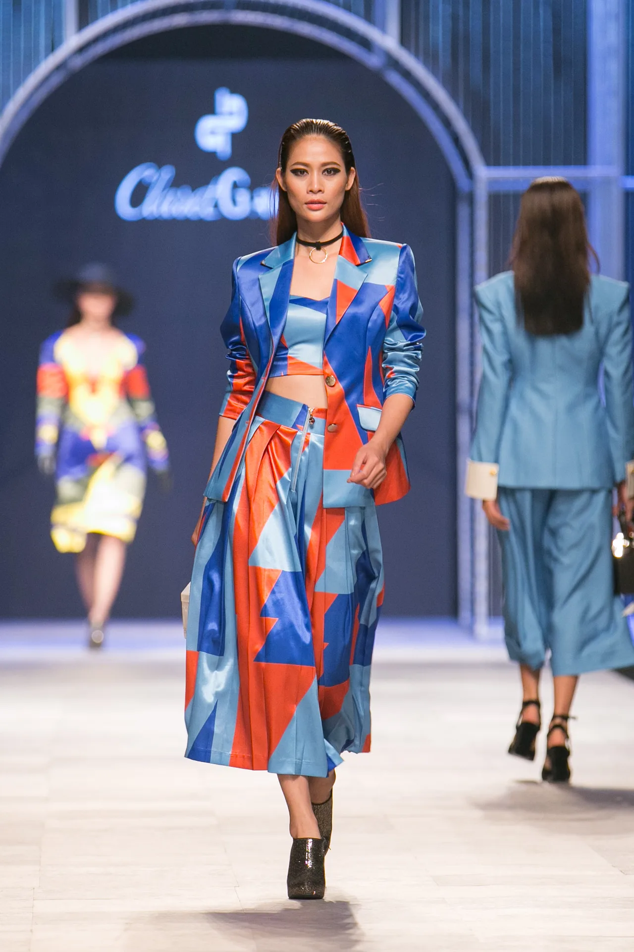 BST “FEMME” CỦA NTK CLARET GIANG LÊ - ELLE VN