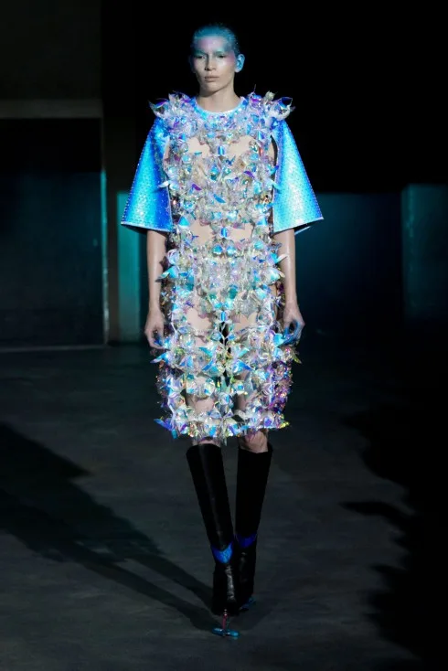 Tuần lễ thời trang Paris Haute Couture FW16 Yuima Nakazato