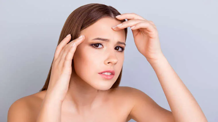 Sản phẩm giúp phục hồi da sau mụn Sản phẩm giúp phục hồi da sau mụn