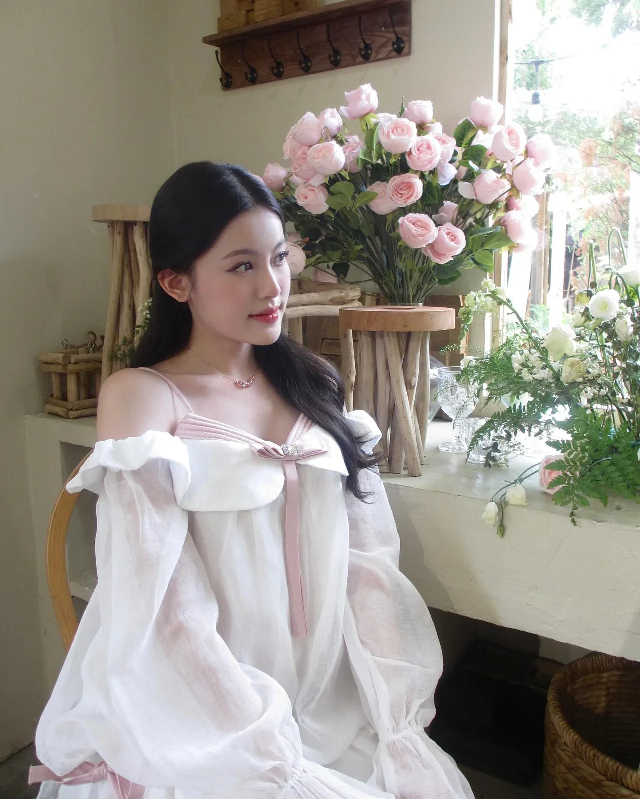 áo trễ vai Tăng Mỹ Hàn