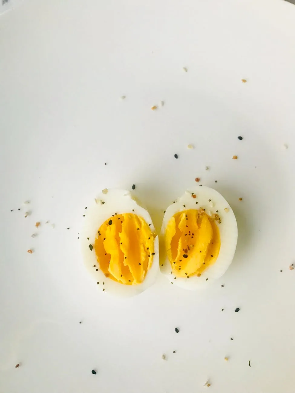 Vitamin D-Hai miếng trứng. Vitamin D-Hai miếng trứng.