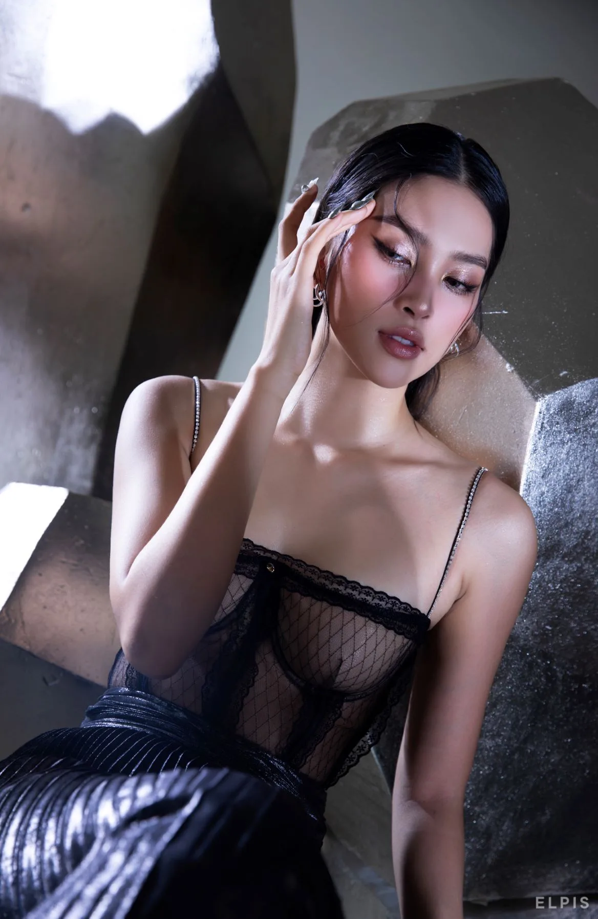Tiểu Vy ELPIS FALL WINTER 2021