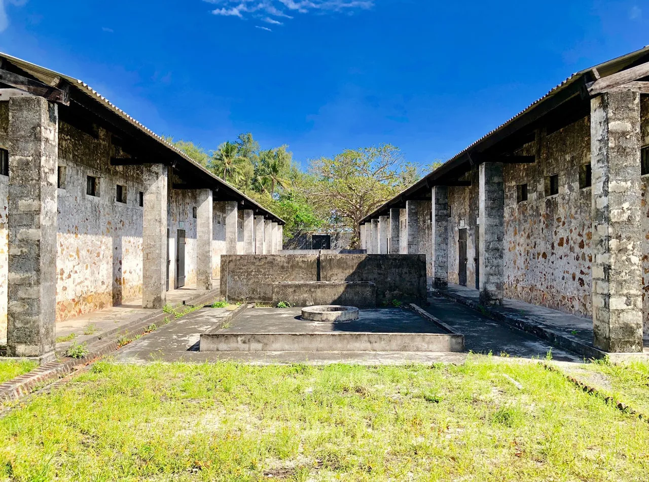 di tích nhà tù côn đảo