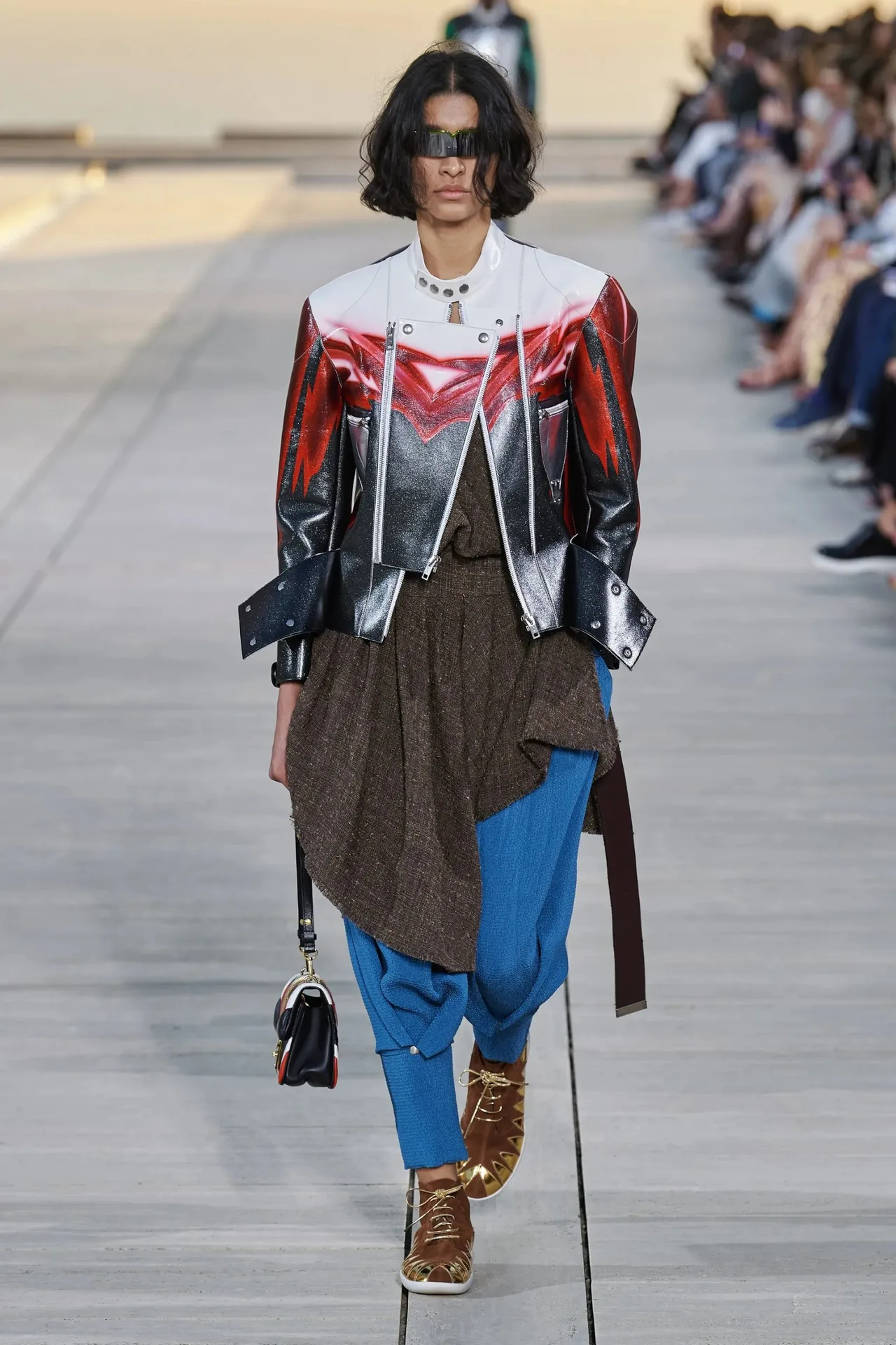 Louis Vuitton Cruise 2023 look 18