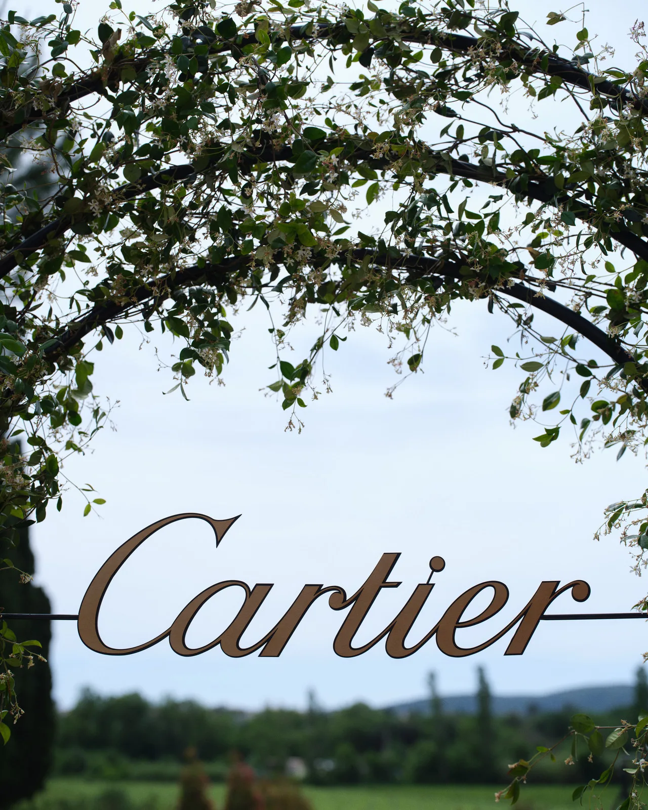 Không gian nghệ thuật đậm chất thơ tại sự kiện ra mắt BST High Jewelry "Le Chœur des Pierres" của Cartier