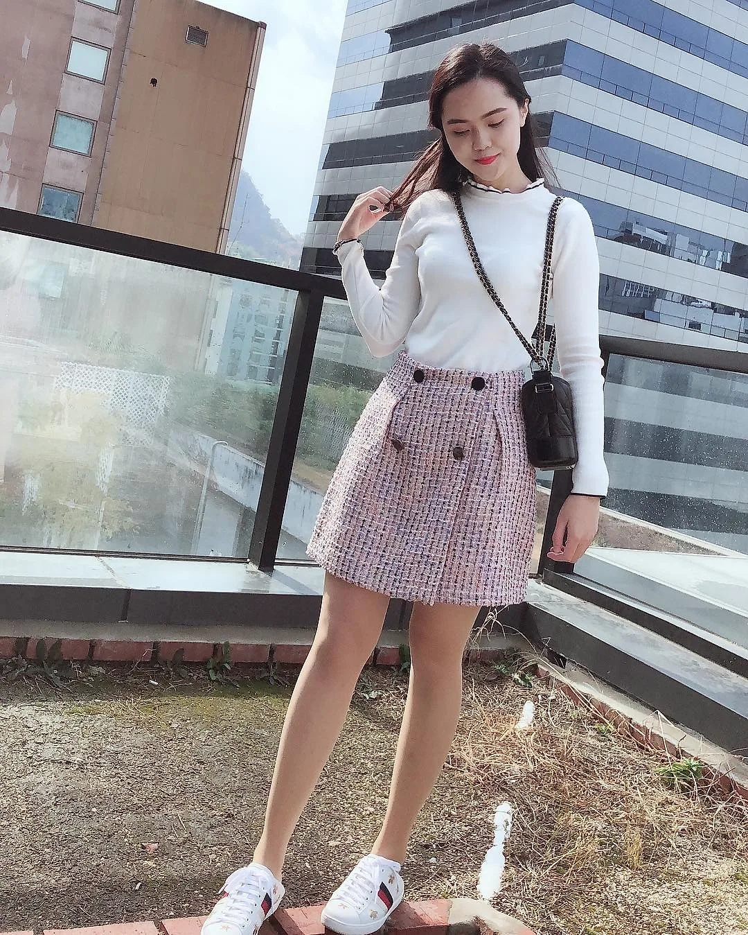 phong cách thời trang bạn gái cầu thủ u23 5