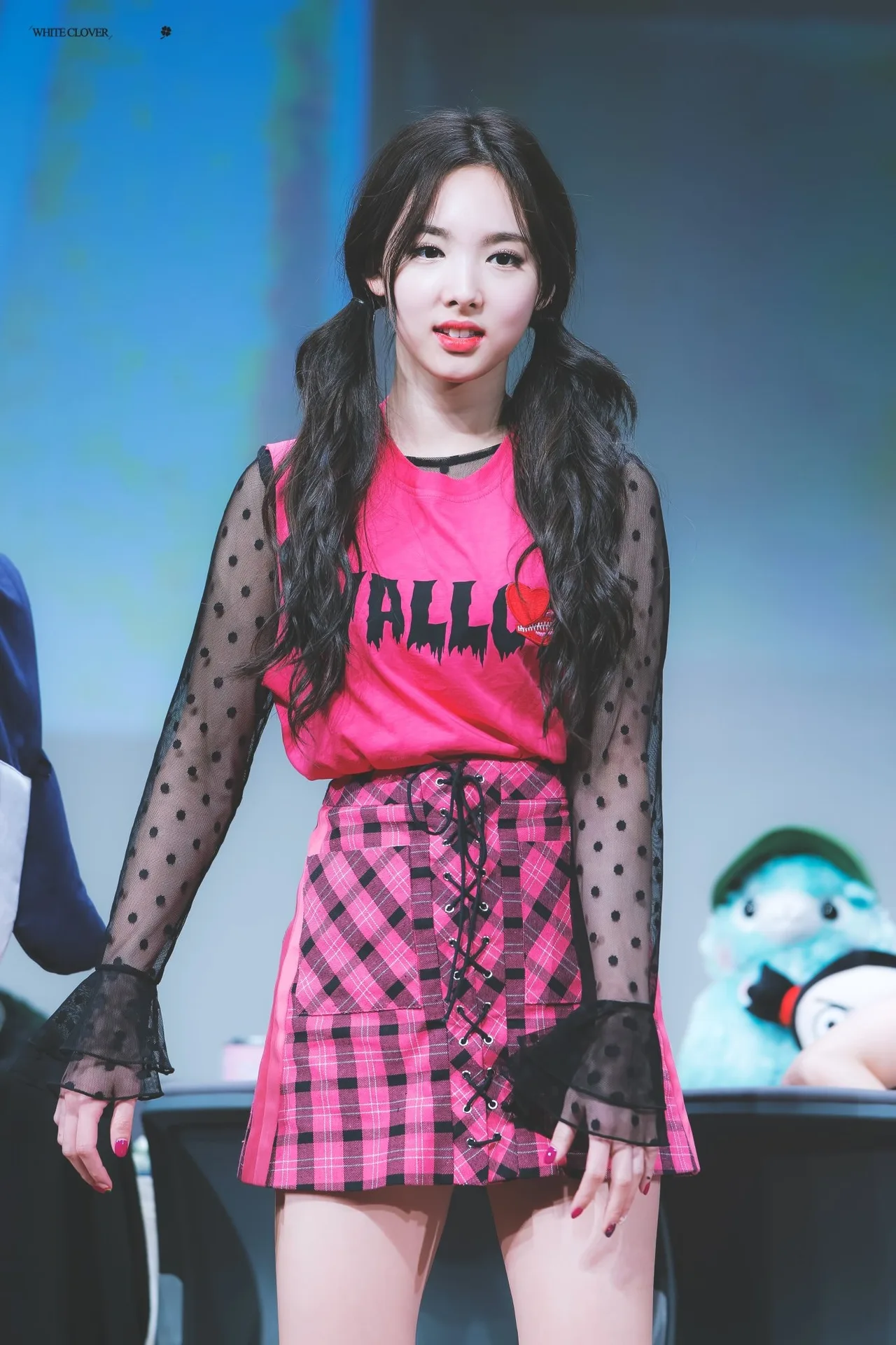 thời trang Nayeon