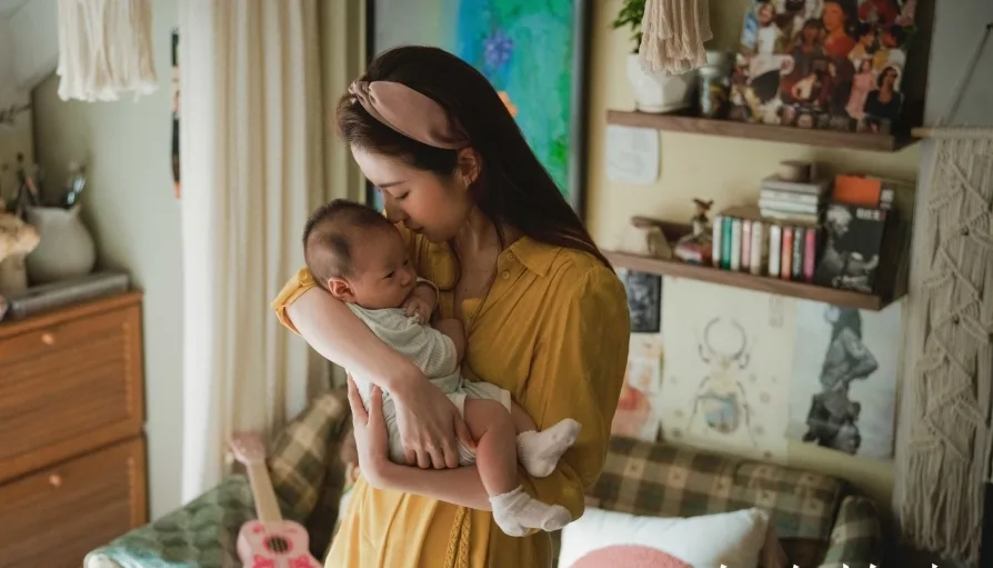 Lưu Diệc Phi trong phim "Câu chuyện hoa hồng"