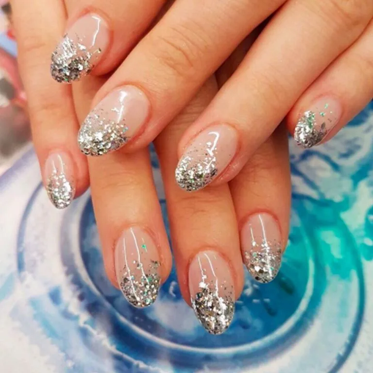 Những mẫu móng tay đẹp 1 Những mẫu móng tay đẹp 1