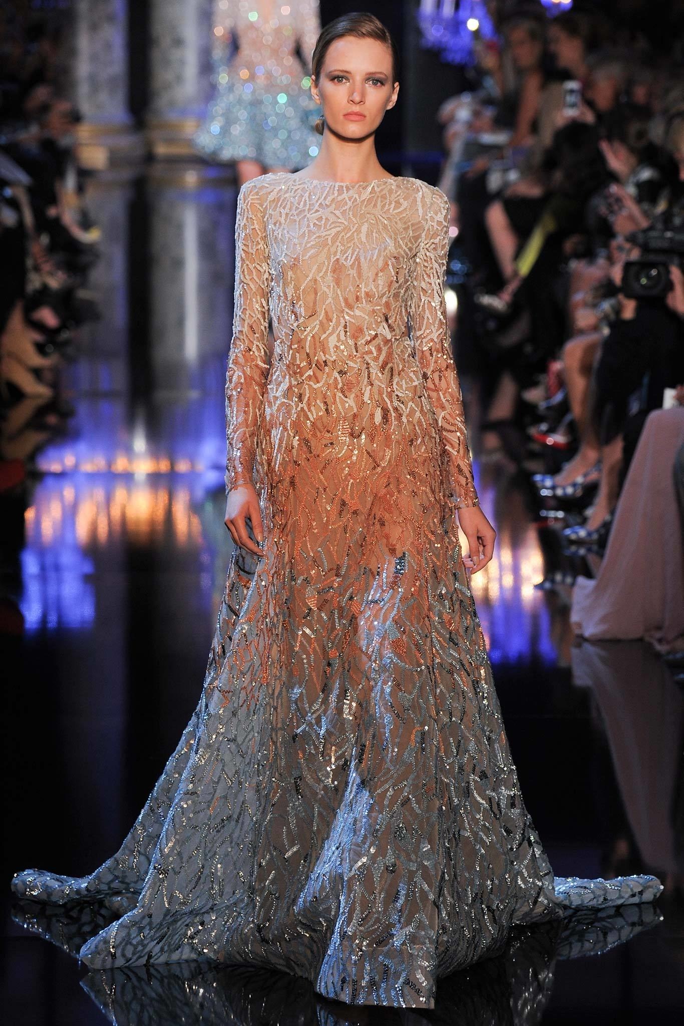 Elie Saab cùng giấc mơ tôn vinh người phụ nữ