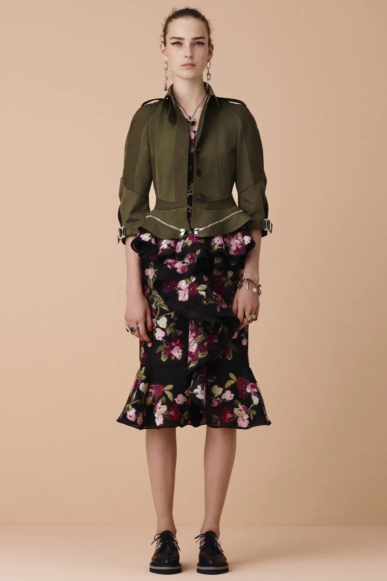 BST Xuân-Hè Alexander Mcqueen
