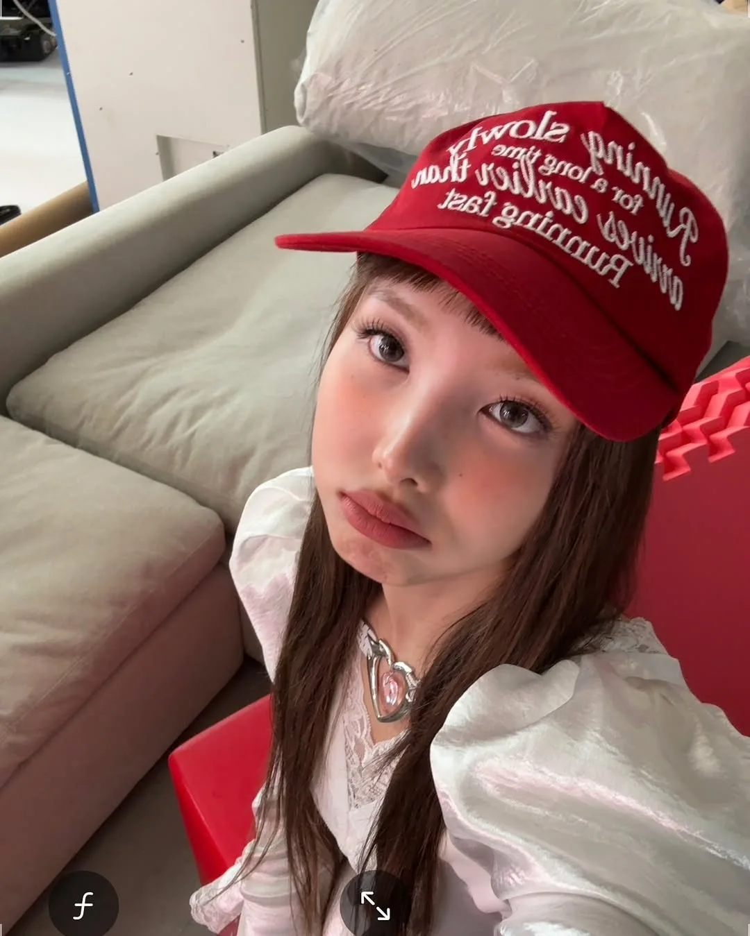 nayeon mũ lưỡi trai