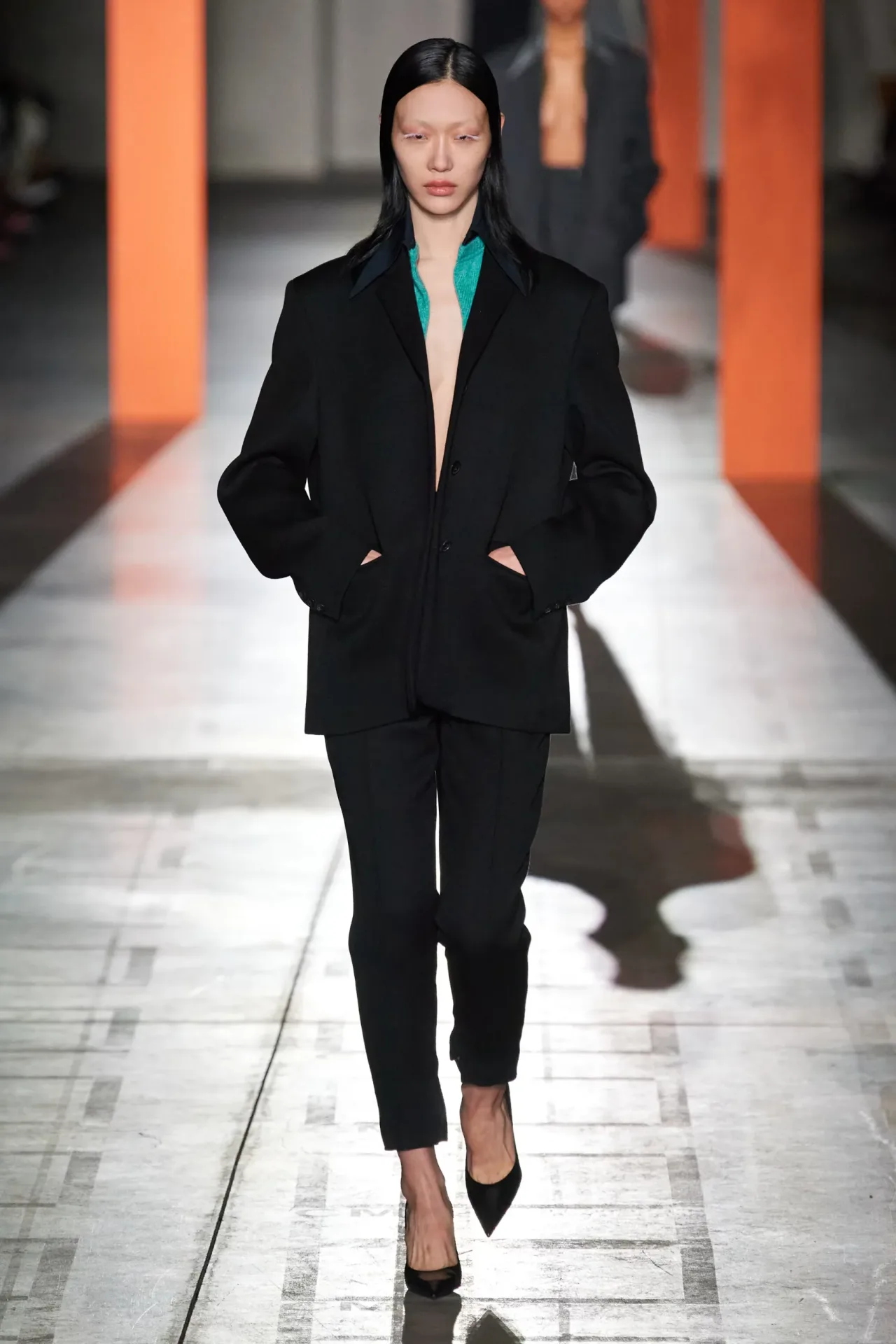 00015-prada-fall-2023-ready-to-wear-credit-gorunway