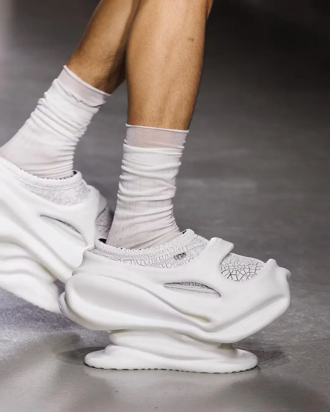 Phiên bản Tasman Feng Chen Wang collab cùng UGG