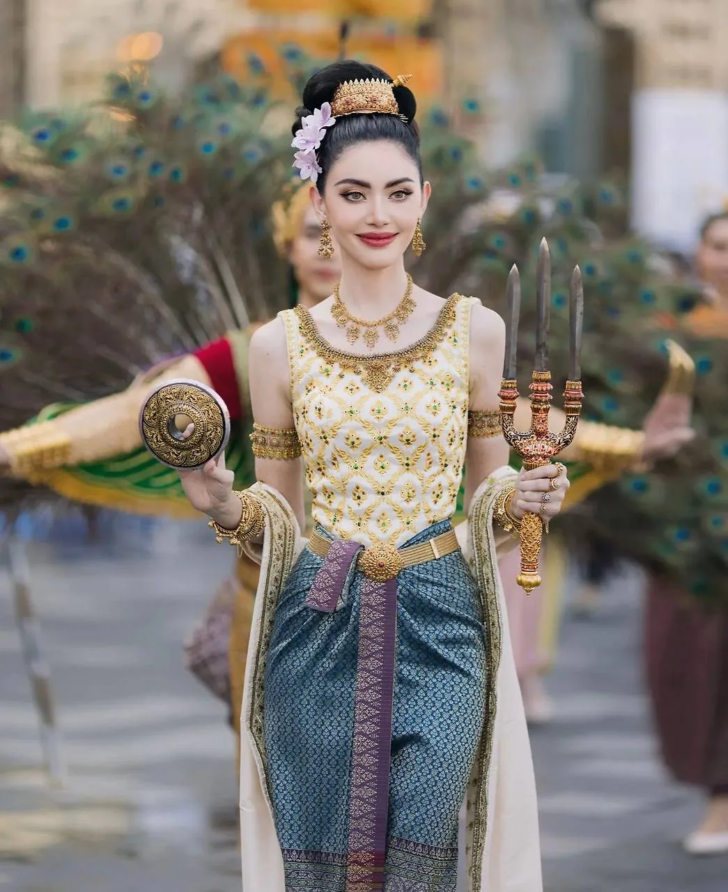 mai davika tại songkran