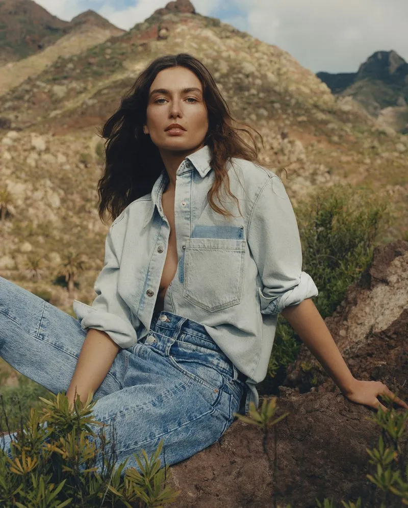 thiết kế trong BST Denim của Mango