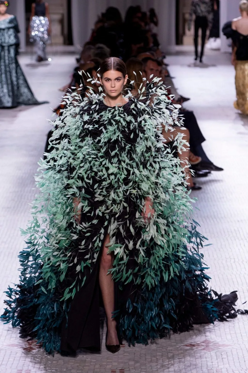 bộ sưu tập haute couture thu đông 2019 của givenchy 4