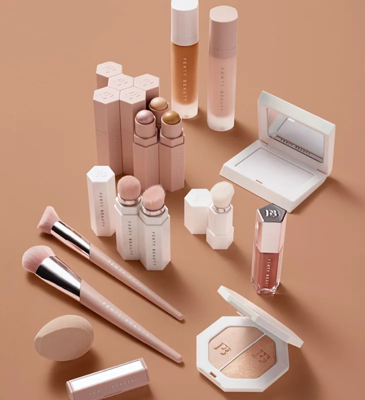 4 điểm khiến Fenty Beauty của Rihanna đánh quật cộng đồng làm đẹp 4 điểm khiến Fenty Beauty của Rihanna đánh quật cộng đồng làm đẹp