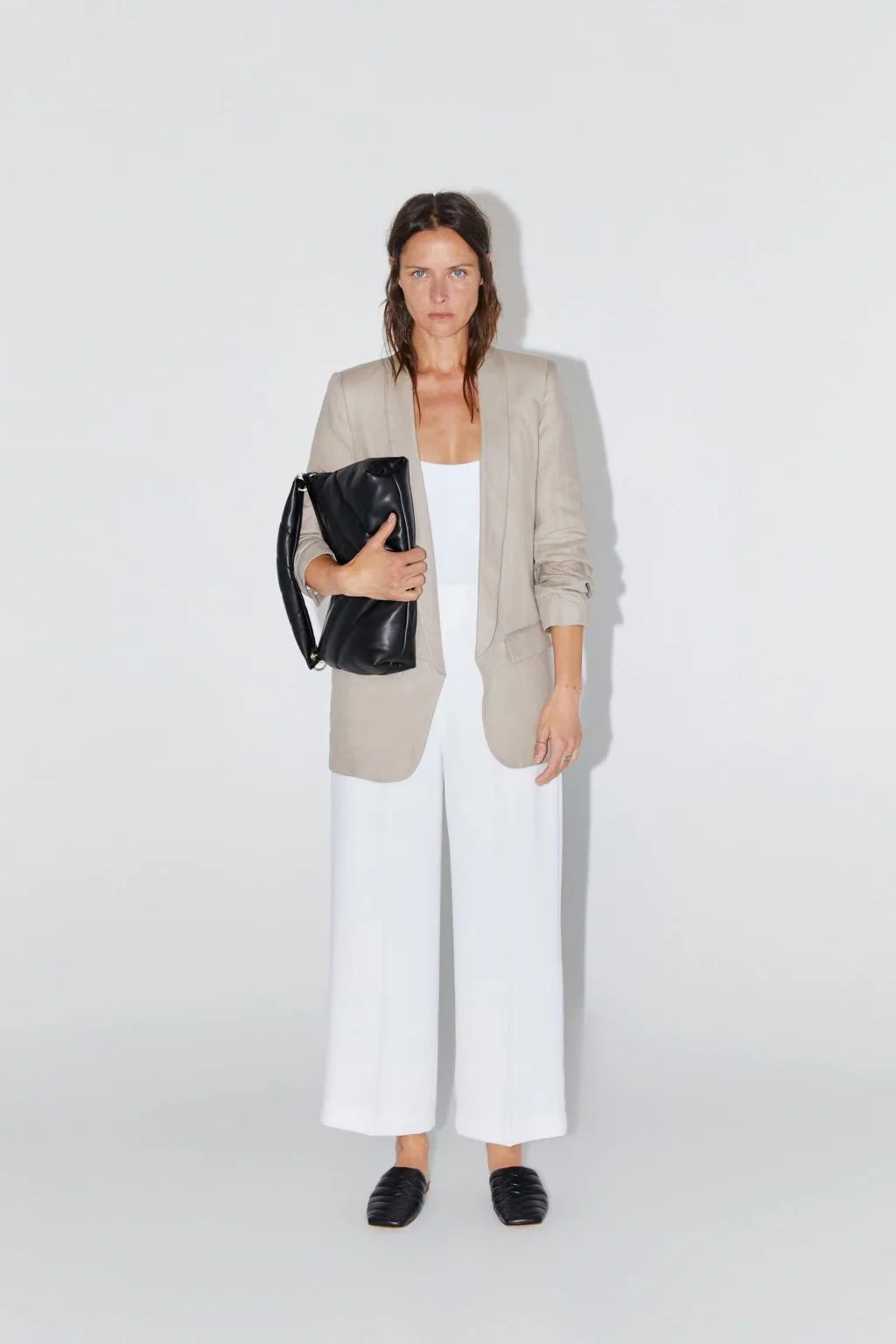 trang phục linen - áo khoác blazer Zara