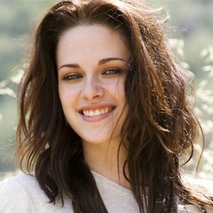 Bí quyết làm đẹp với sắc đỏ của Kristen Stewart