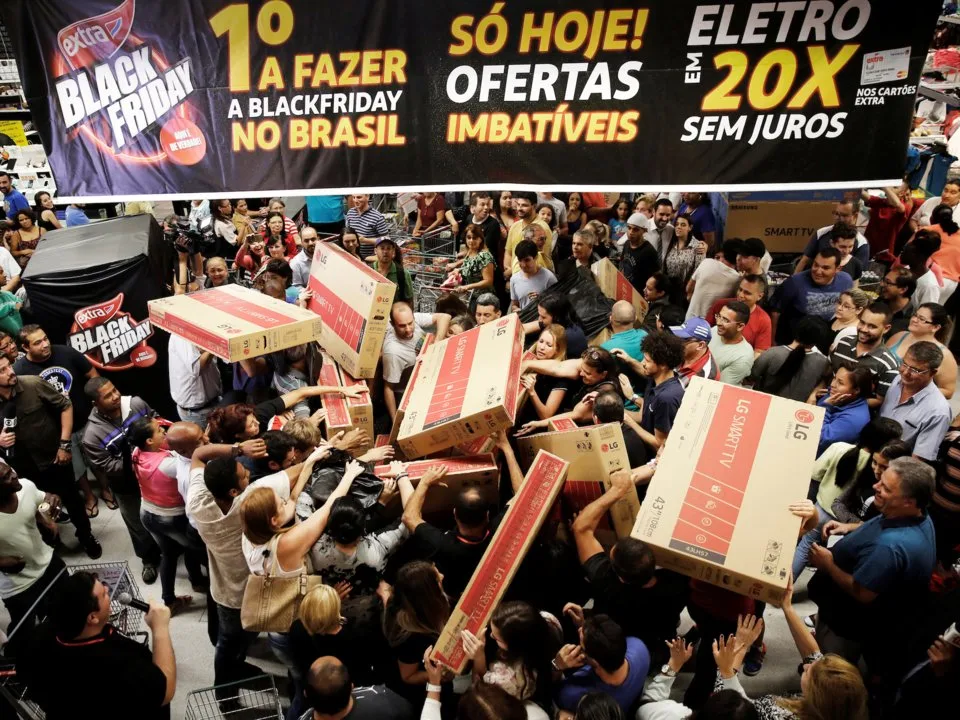 ngày black friday 13