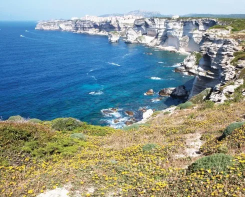 Du lịch pháp: Corsica Địa hình độc đáo của hòn đảo lớn thứ tư vùng Địa Trung Hải