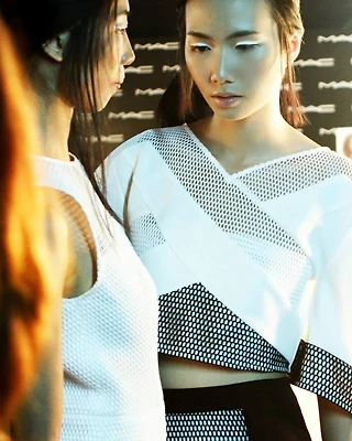 Live 8-00pm 30-9-2016 Elle Fashion Journey 2016
