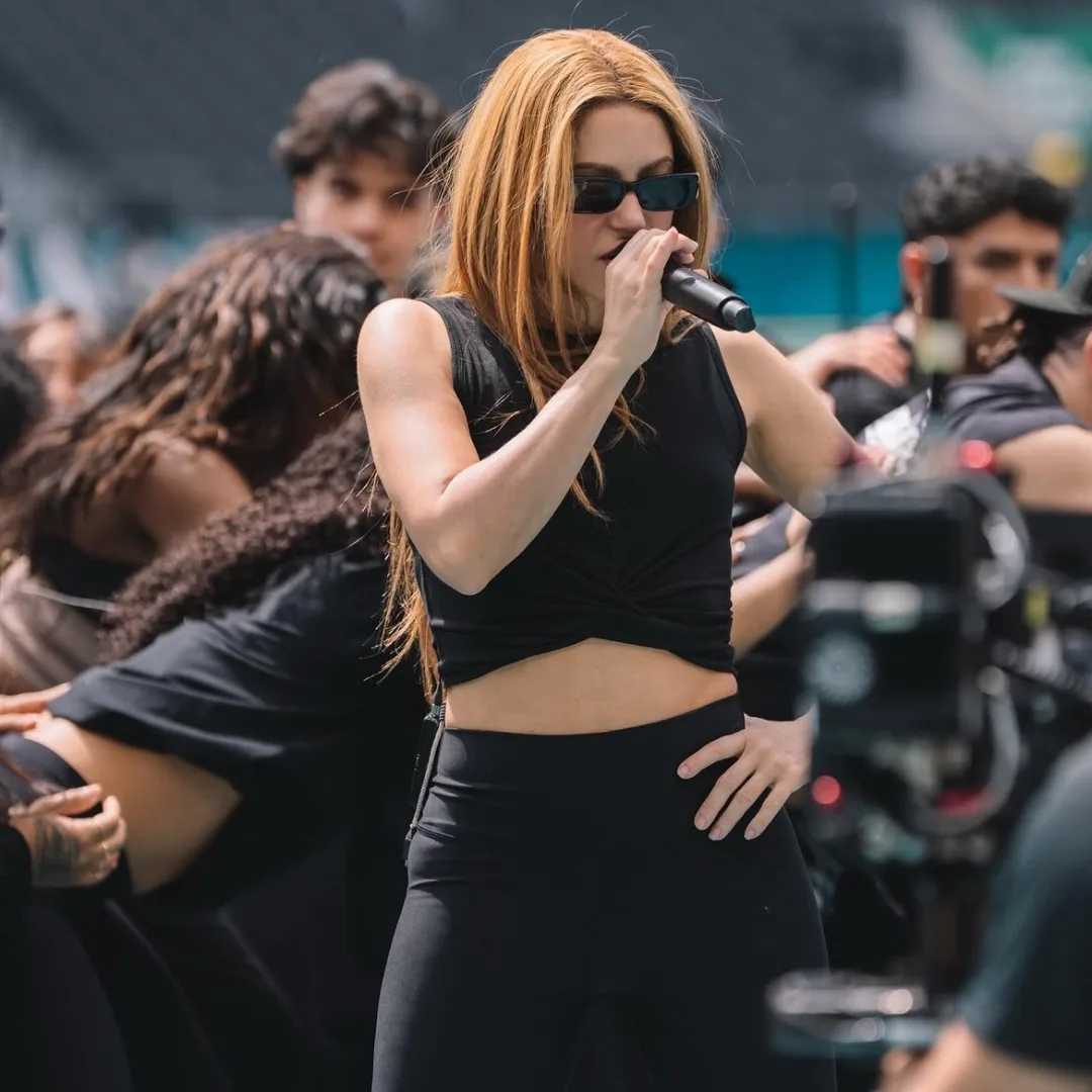Shakira ưu tiên những bài tập cho vòng 2 săn chắc