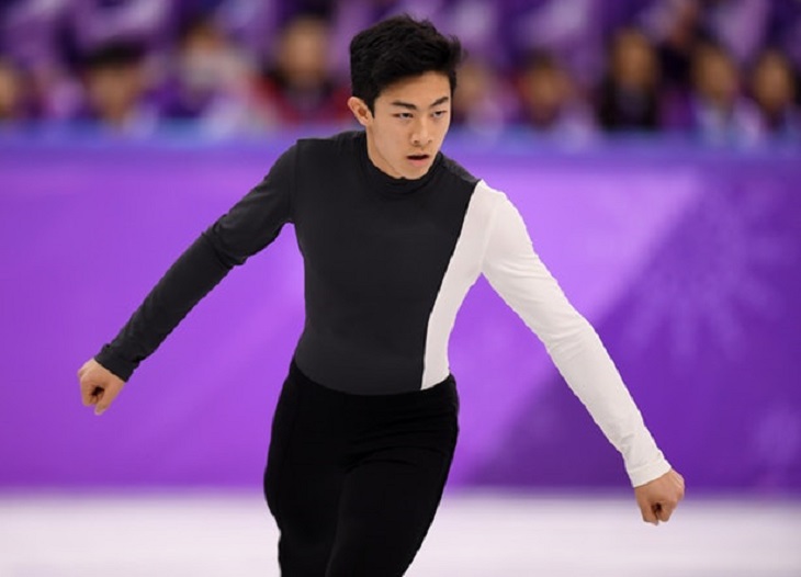 ELLE Việt Nam - Những bộ cánh trượt băng tại Olympics 2018 chứng tỏ sân băng là “sàn runway trắng” (4) ELLE Việt Nam - Những bộ cánh trượt băng tại Olympics 2018 chứng tỏ sân băng là “sàn runway trắng” (4)
