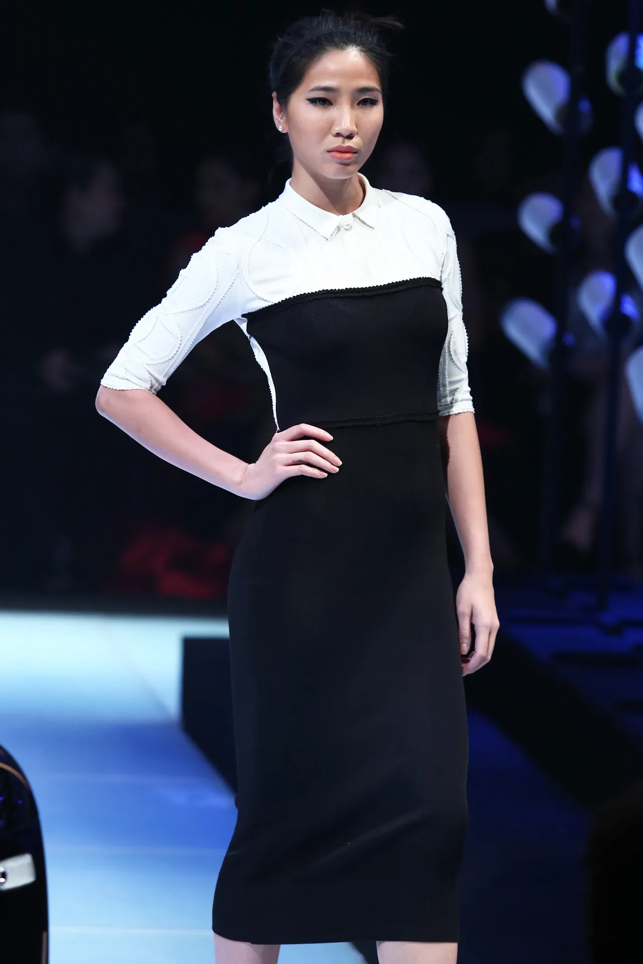 Lam Gia Khang Elle show 02