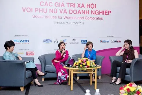 “Các giá trị xã hội với Phụ nữ và doanh nghiệp” – một trong những diễn đàn thành công do HAWEE tổ chức