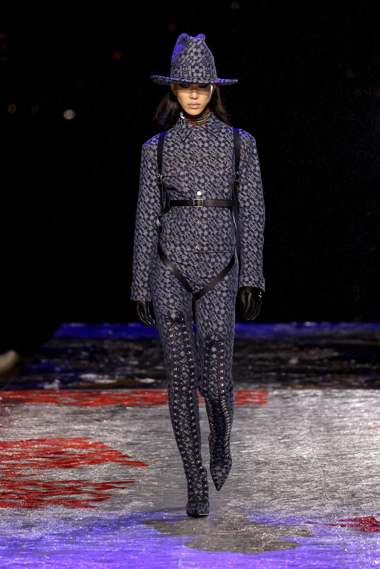 Tommy Hilfiger Thu Đông 2022 look 79