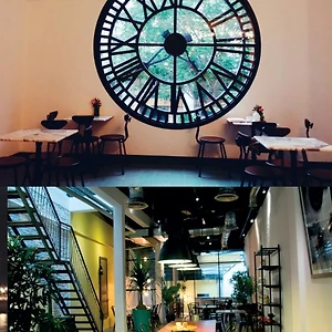 nhung quan cafe saigon
