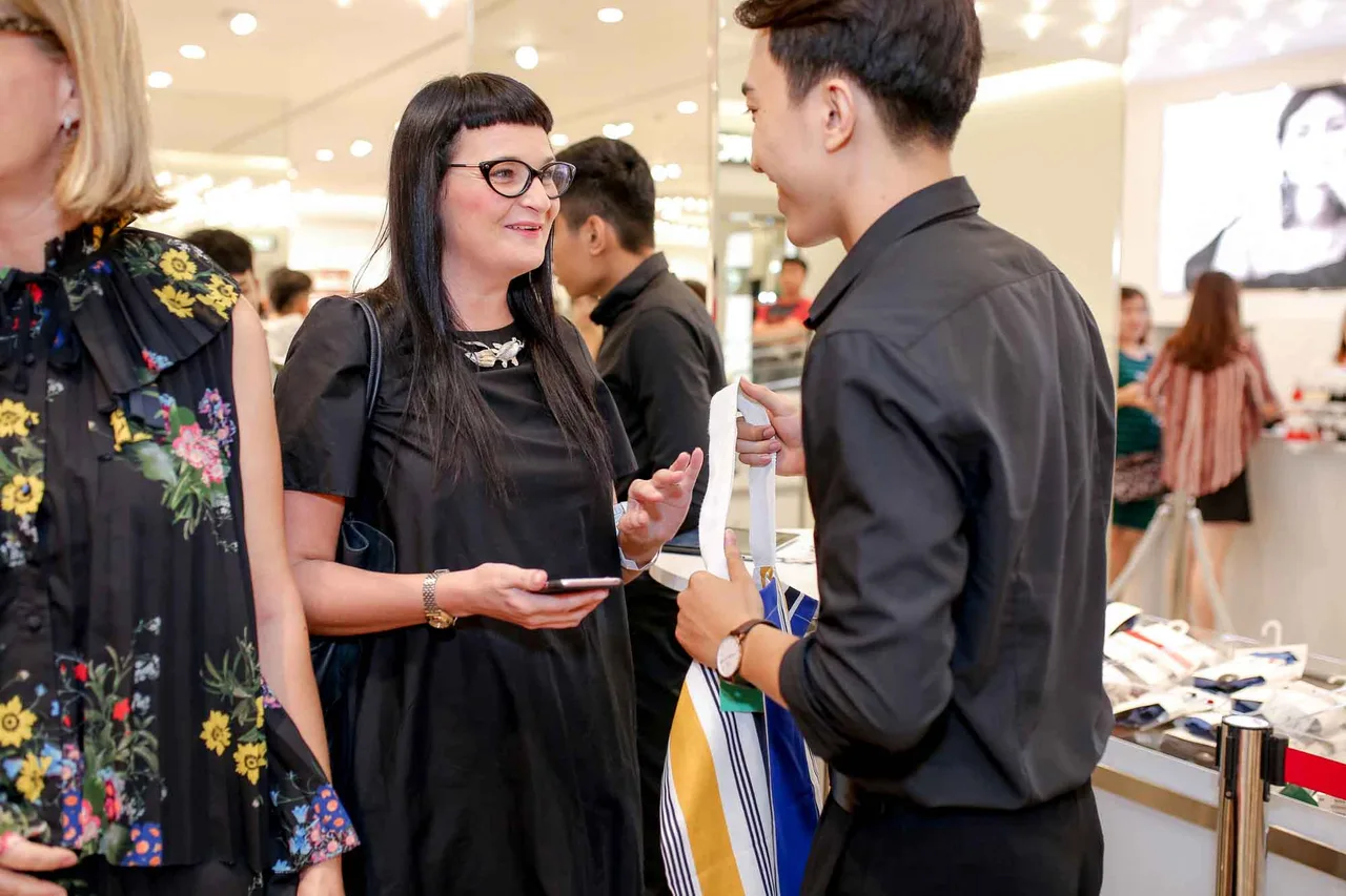 thuong hieu H&M - elle vietnam 29