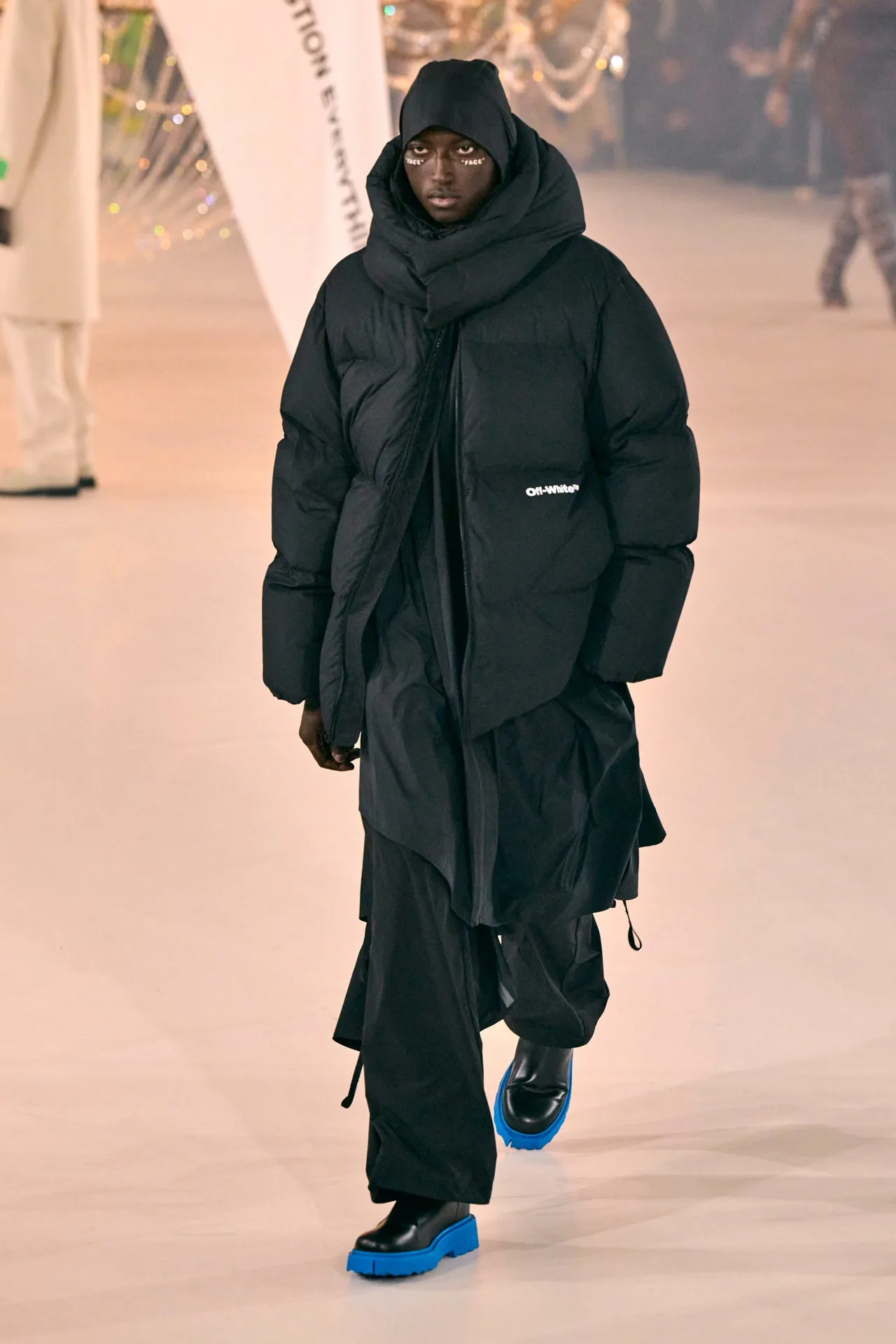 Off-White Thu Đông 2022 look 42