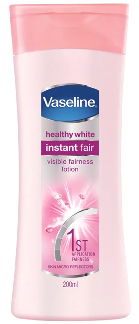 Sản phẩm gợi ý: Sữa dưỡng thể Vaseline Instant Fair giúp da sáng tức thì gấp 4 lần* với: Vi chất phản quang cho làn da sáng đều màu ngay tức thì, phức hợp dưỡng trắng Bio-Actives giúp dưỡng trắng da dài lâu từ sâu bên trong, màng chống nắng 3 tác động giúp bảo vệ khỏi tác hại của UVA & UVB. *dựa trên kiểm nghiệm lâm sàng tại Mỹ năm 2013 so với sữa dưỡng thể khác của Unilever
