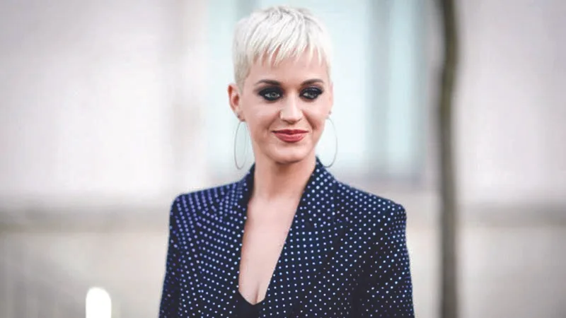 Katy Perry cấm thí sinh hát nhạc của Taylor Swift tại American Idol