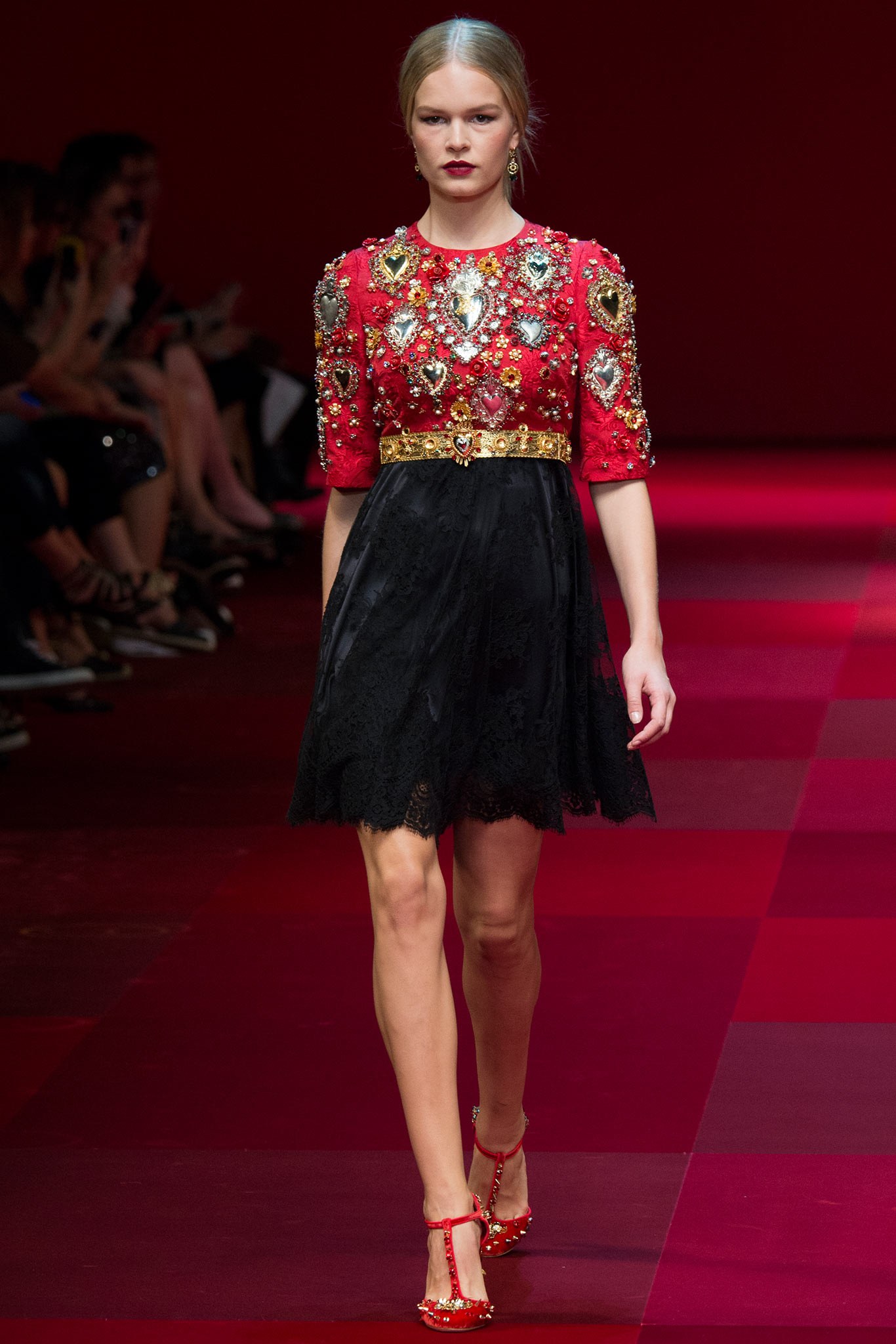Bộ sưu tập DolceGabbana xuân hè 2015 1